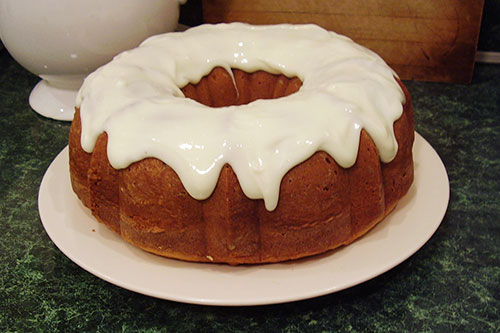 AlmonPoundCake-Frosted2