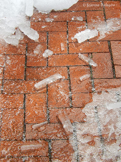 WinterTextures-IciclesBricks2